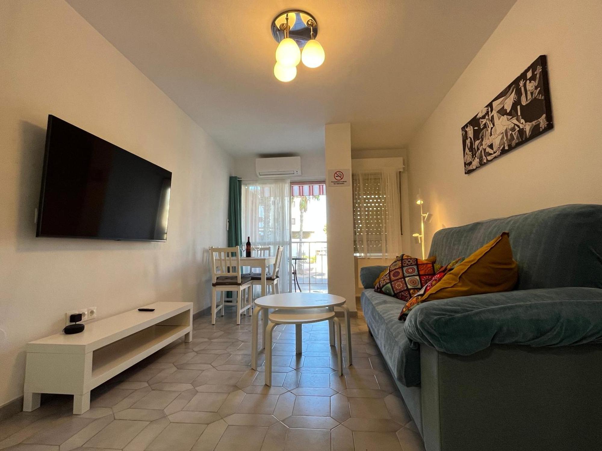 Apartamento Entero, Enormes Piscinas, Terraza Y Playa Бенальмадена Экстерьер фото