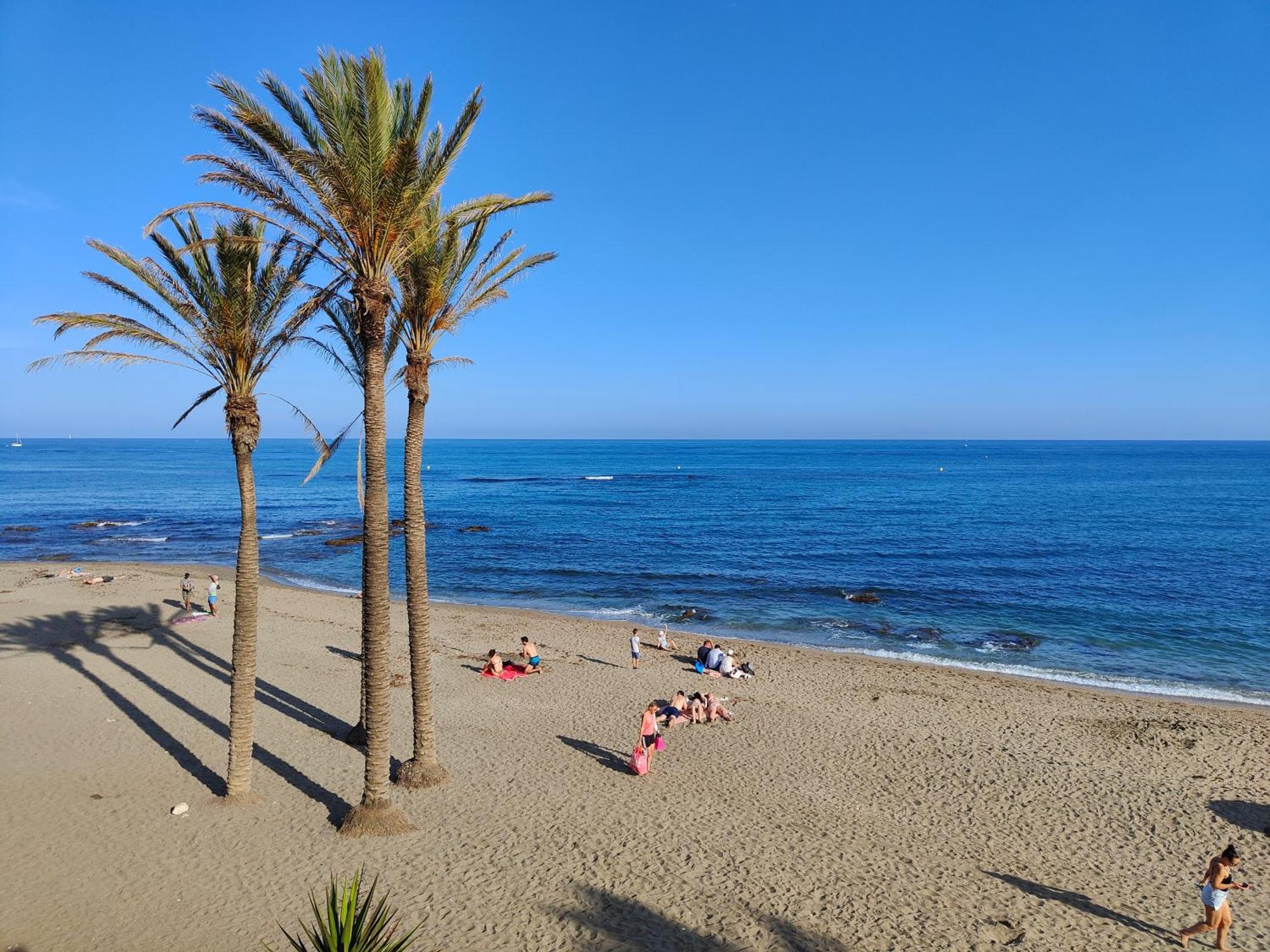 Apartamento Entero, Enormes Piscinas, Terraza Y Playa Бенальмадена Экстерьер фото